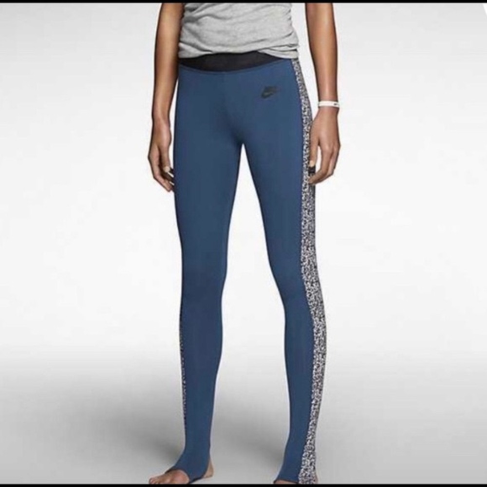 Nike Blue Stirrup Leggings